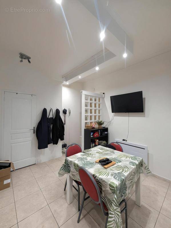 Appartement à SAINT-FONS