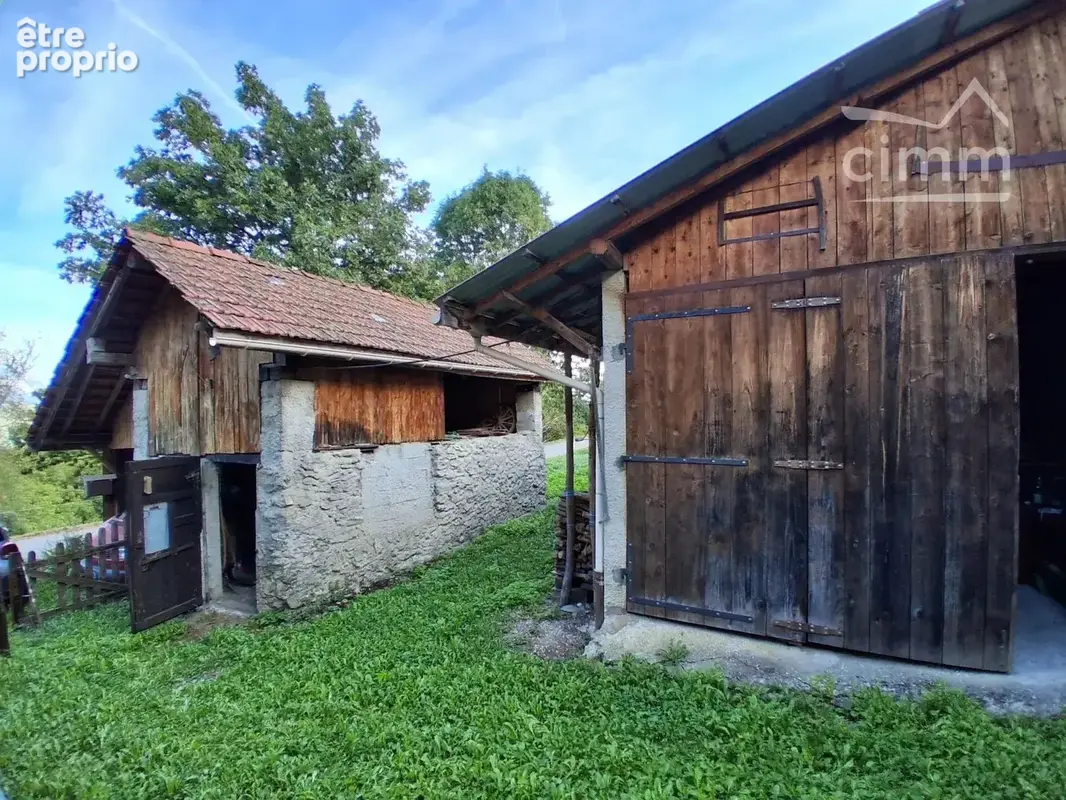 Maison à rénover avec grange et jardin - photo 6