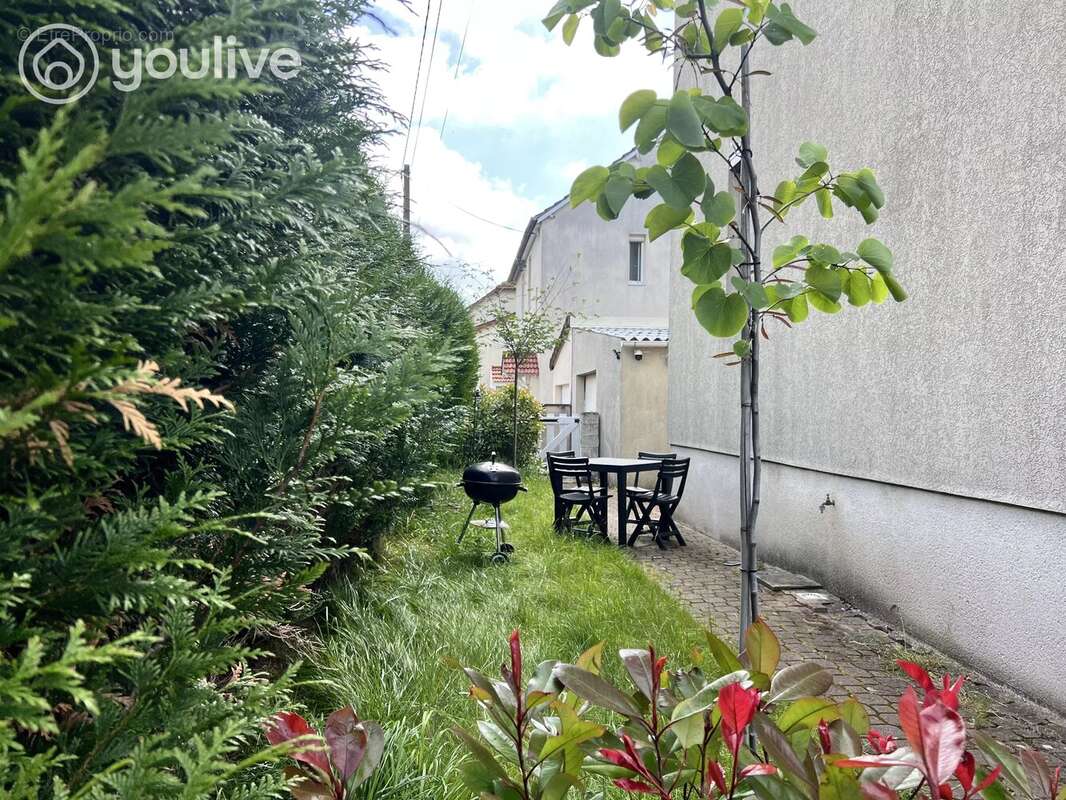 Maison de ville 2/3 ch, jardin, garage secteur Villaines/Comtesses - photo 6