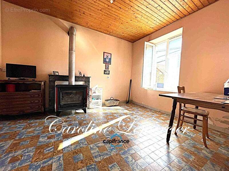 Maison à CONNERRE