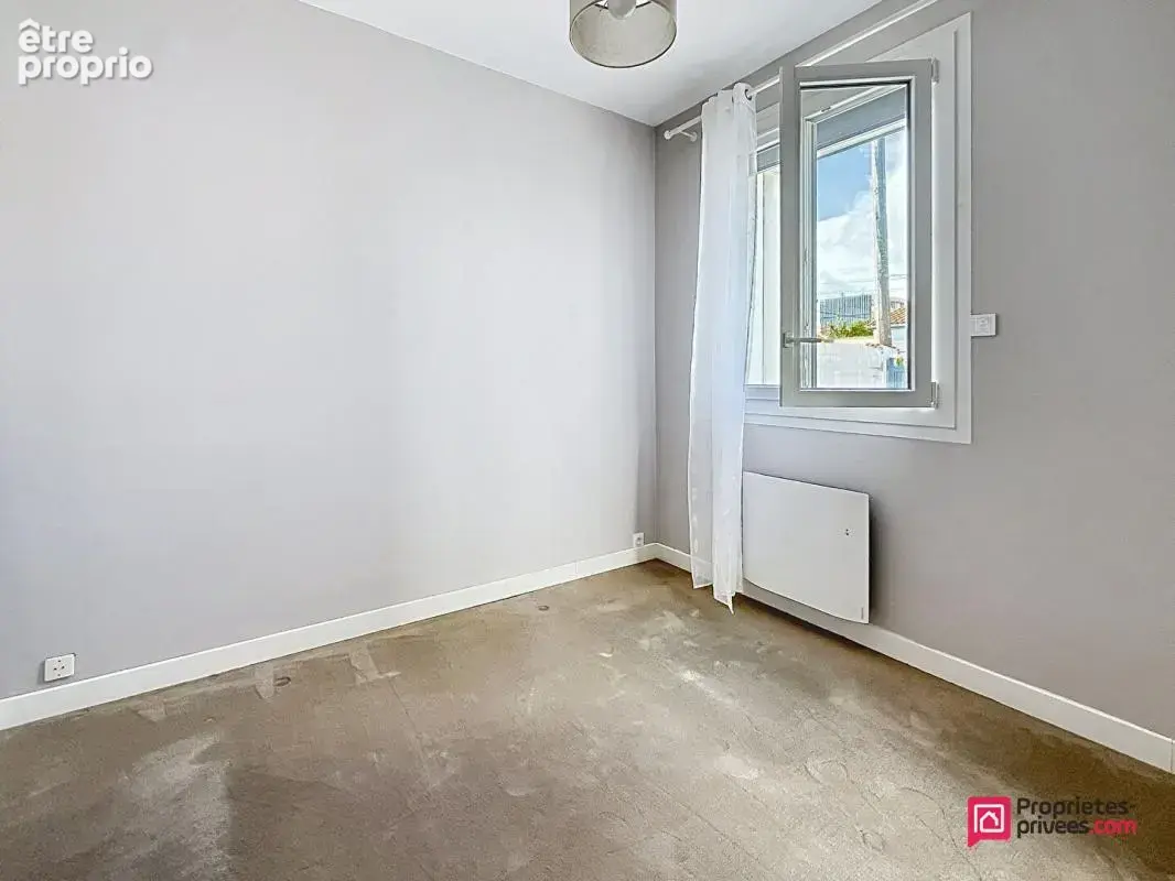 La rochelle - maison de plain-pied - jardin et dependance/atelier de 46 m² - photo 9