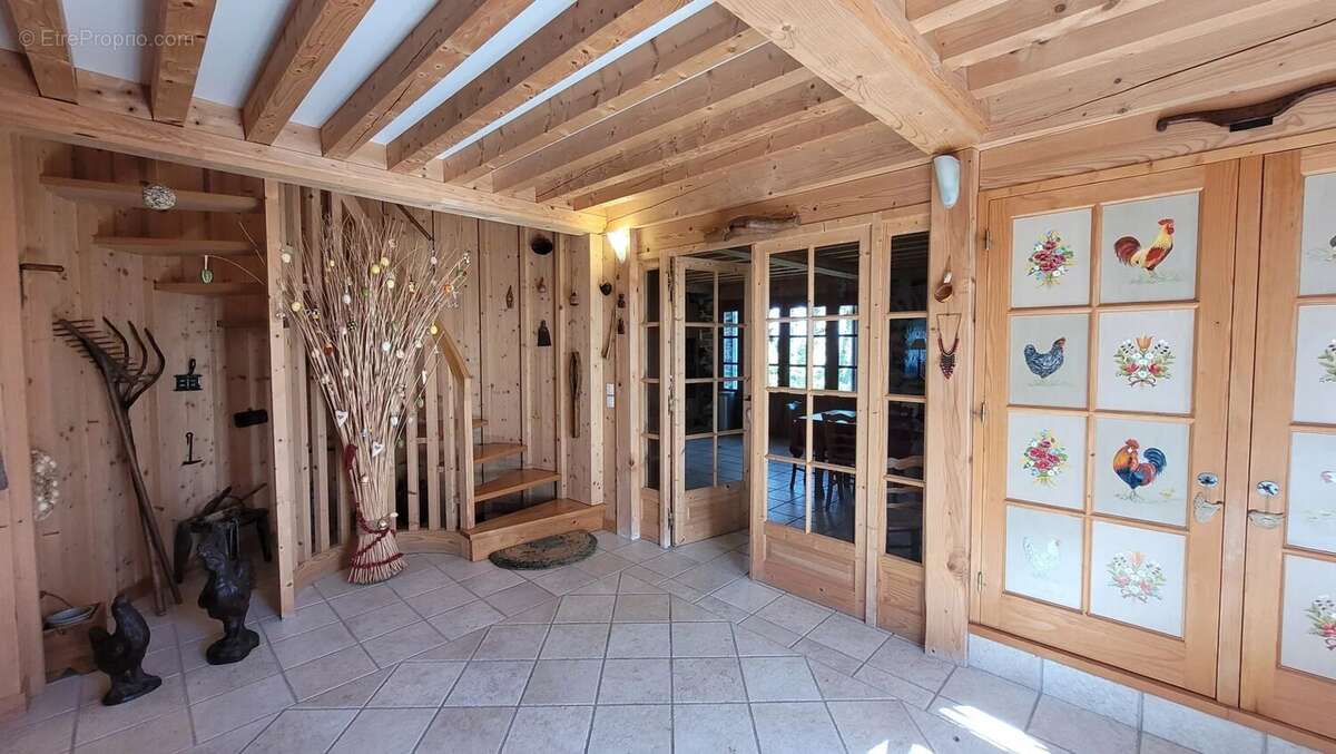 Maison à ARAULES