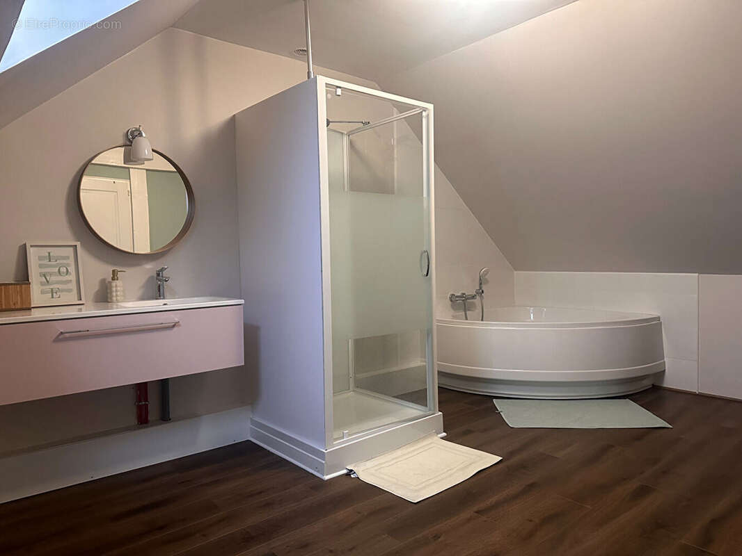 Maison 141 m² avec piscine CHATENOY LE ROYAL - photo 8