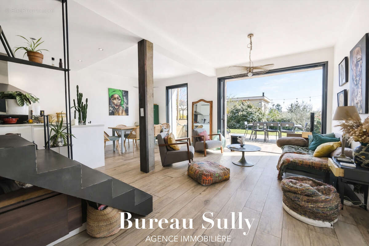 Maison à SAINT-DIDIER-AU-MONT-D'OR