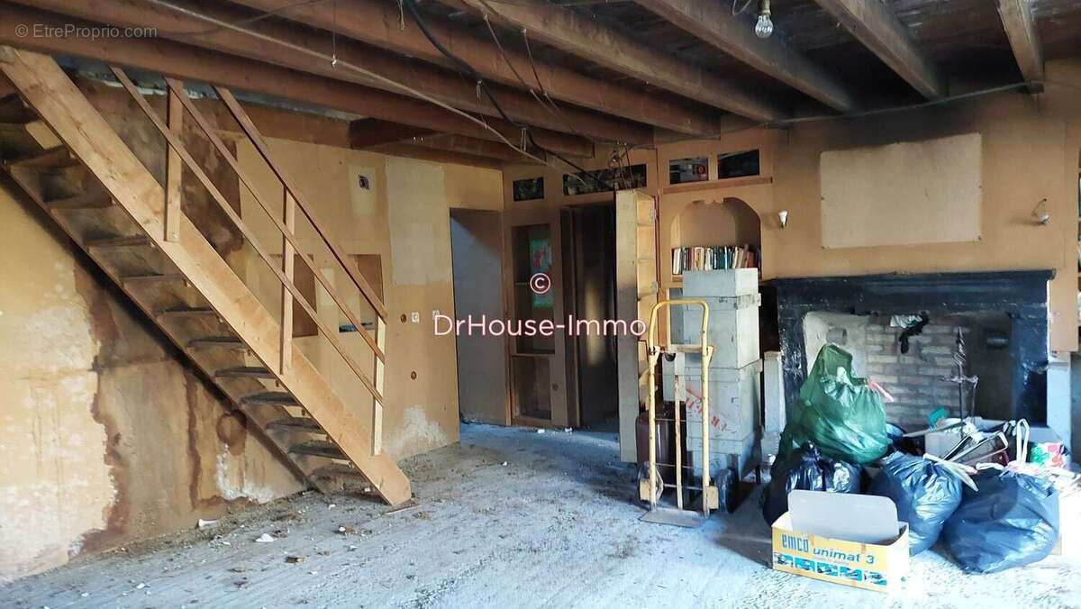 Maison à CRAMCHABAN