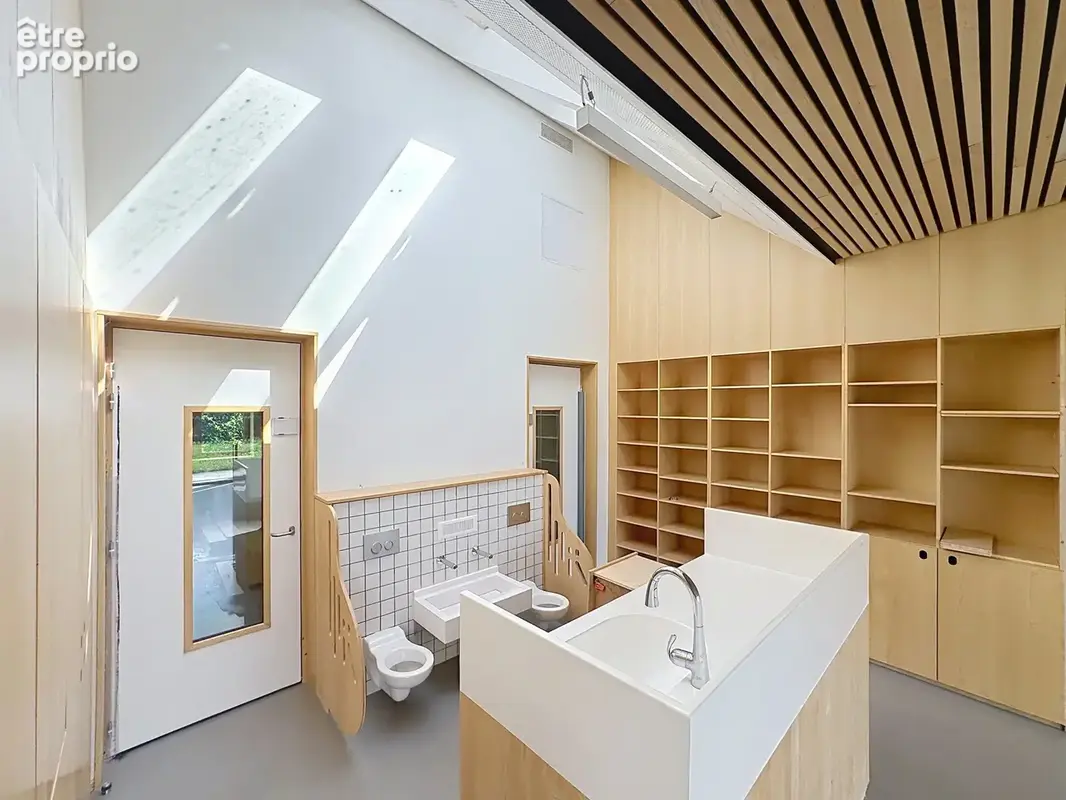 Bâtiment 400m2 à usage professionnel - photo 7