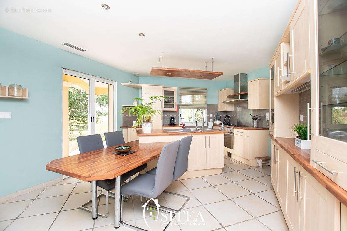 Maison à SAINT-JORY