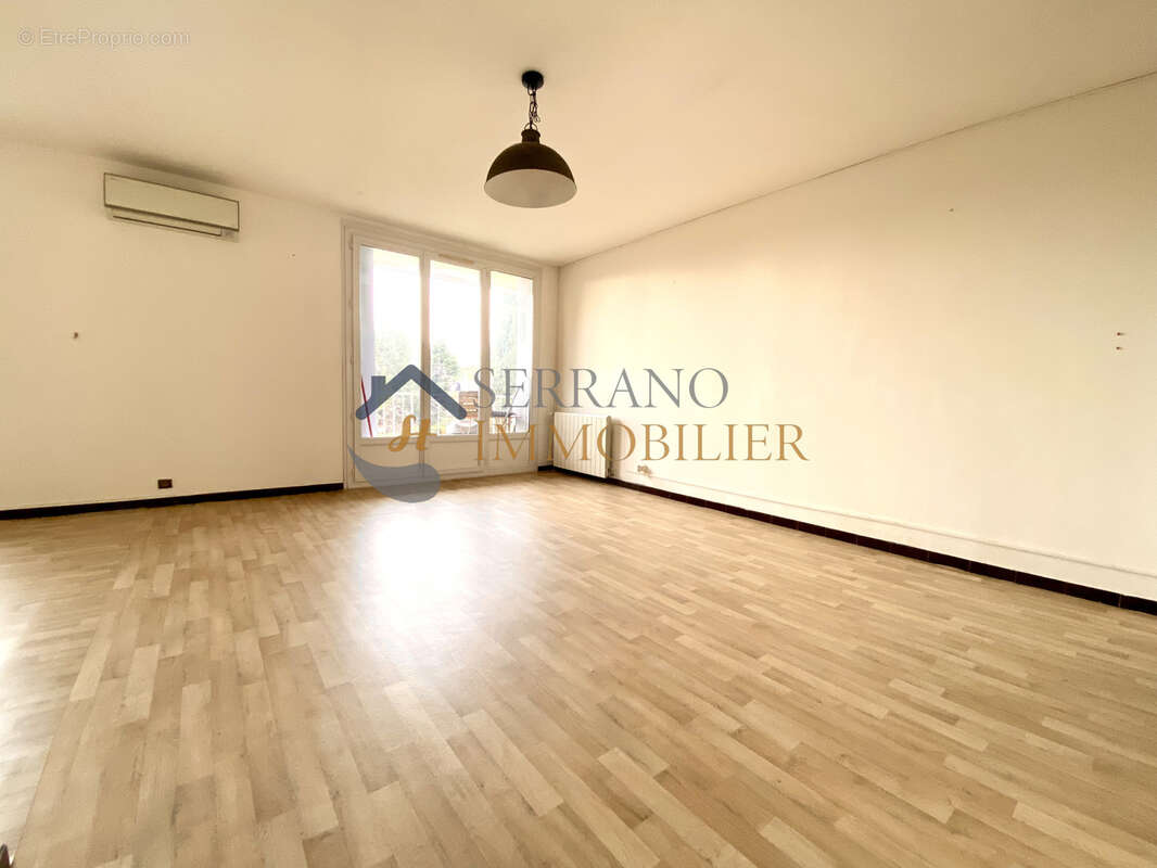 Appartement à TARASCON