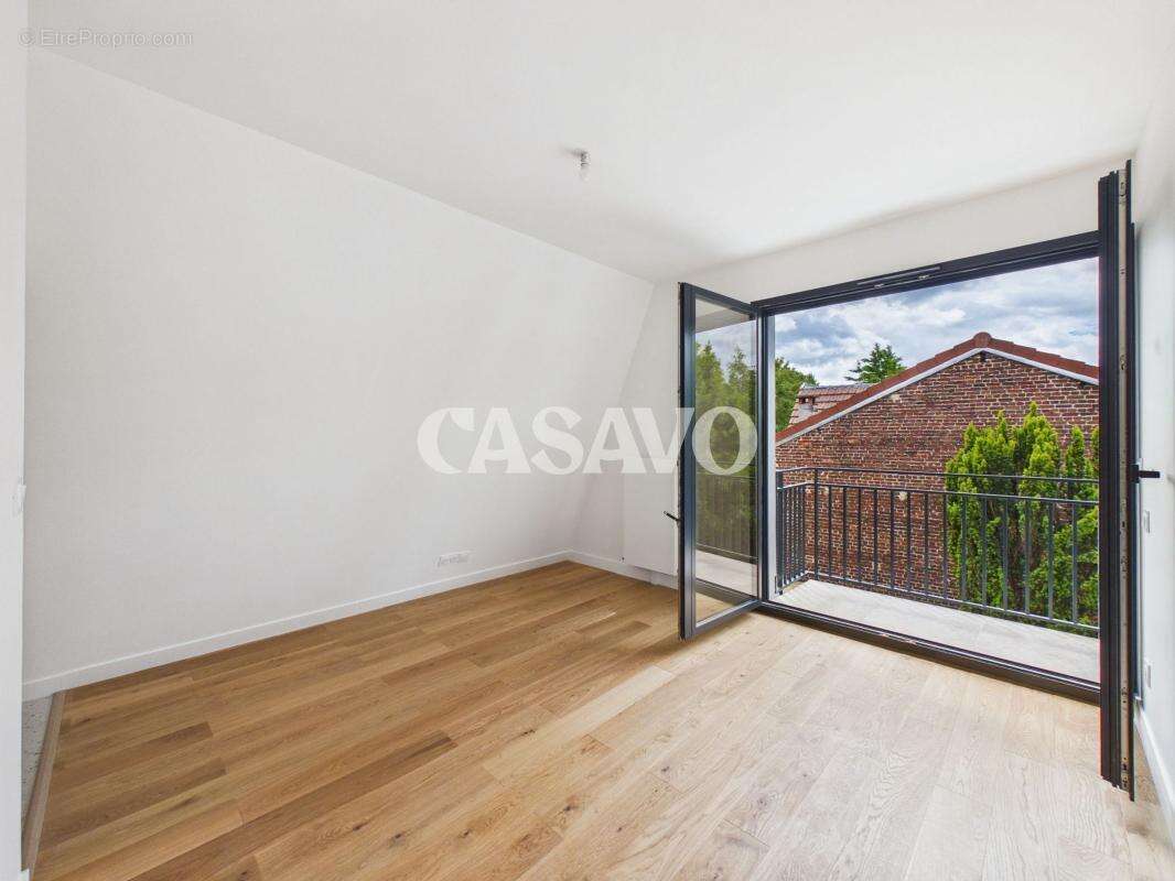 Vente Maison 6 pièces de 160m² - 92150 Suresnes - photo 13