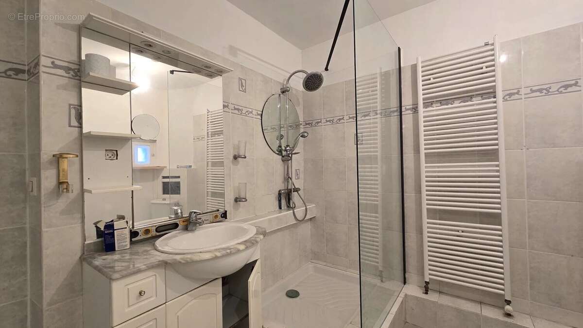 Appartement à AIX-LES-BAINS