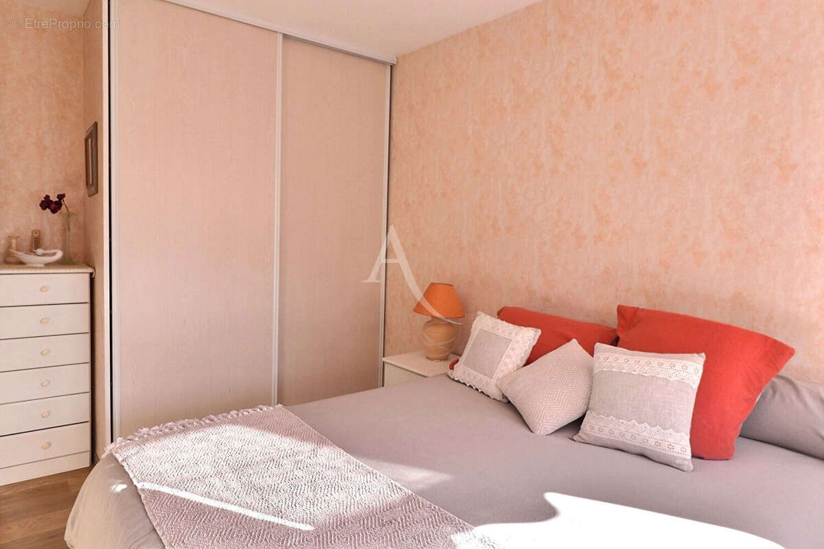 Appartement à MARSEILLE-12E