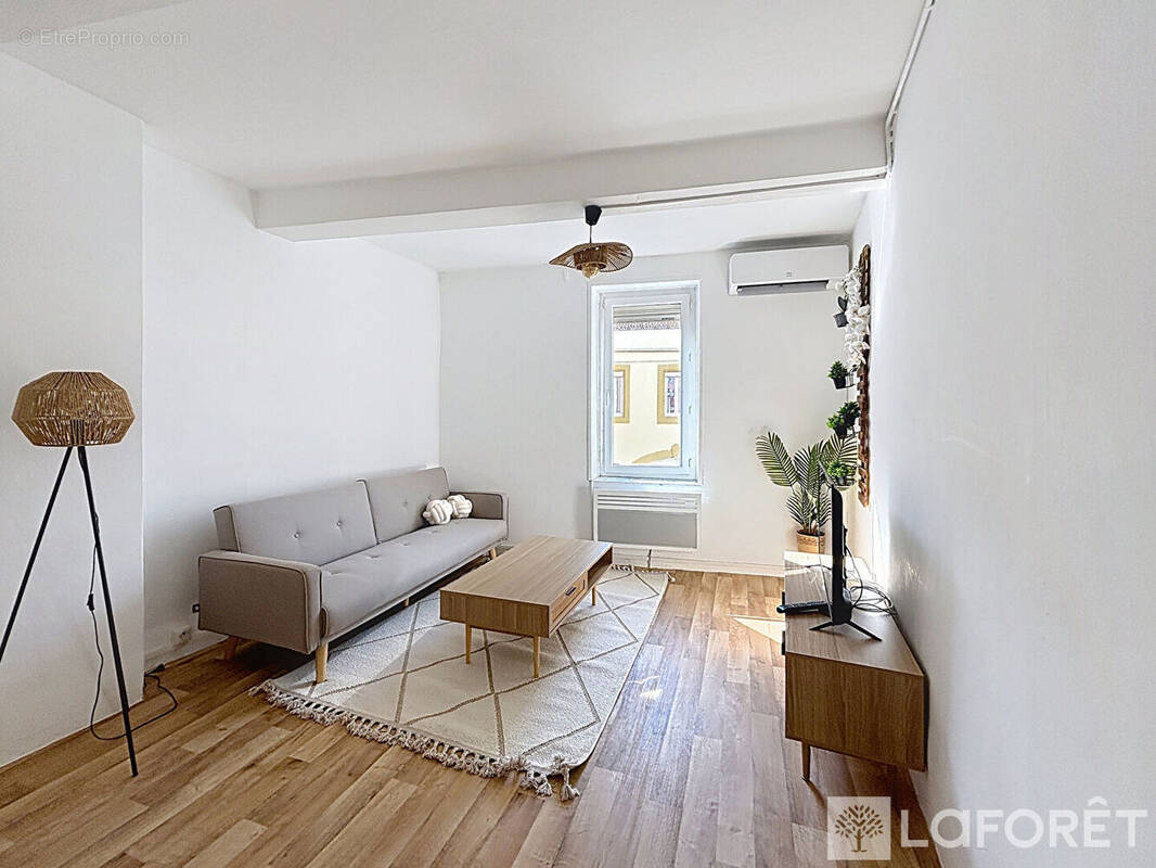 Maison à COLOMBIERS