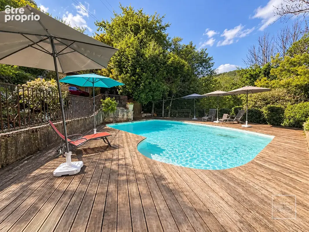 Couzon au mont d'or, maison avec vue , piscine, parc de 6000 m² - photo 3