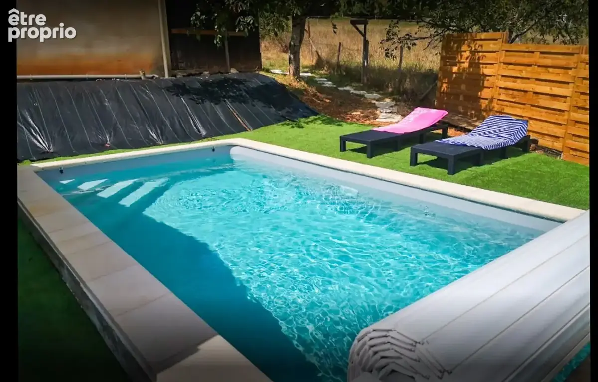 Deux maisons, une piscine, un terrain constructible et un fort potentiel locatif - photo 11