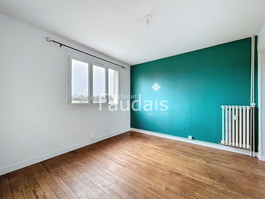 Appartement à PONT-HEBERT