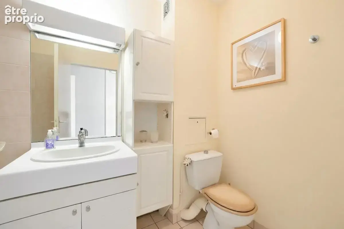 Appartement de 5 pièces de 112 m² à Saint-Maurice - photo 9