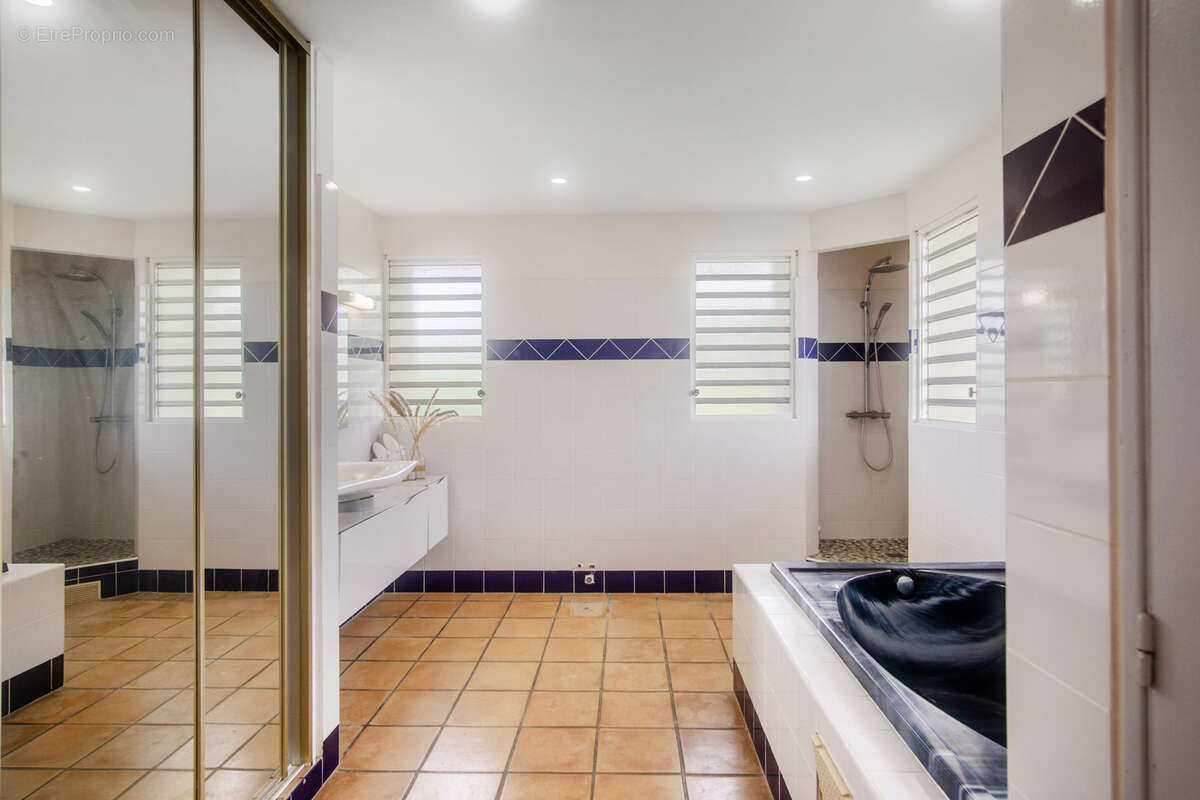 Maison à CASE-PILOTE