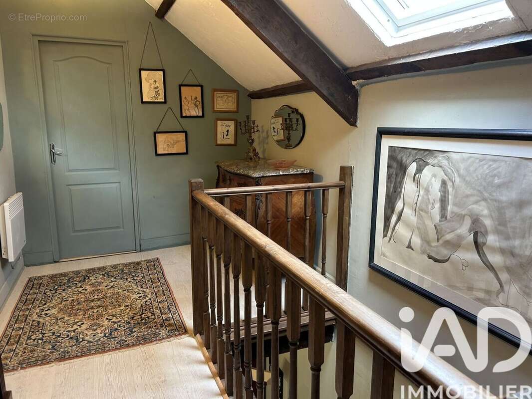 Maison 117 m² à Merillac  - photo 8