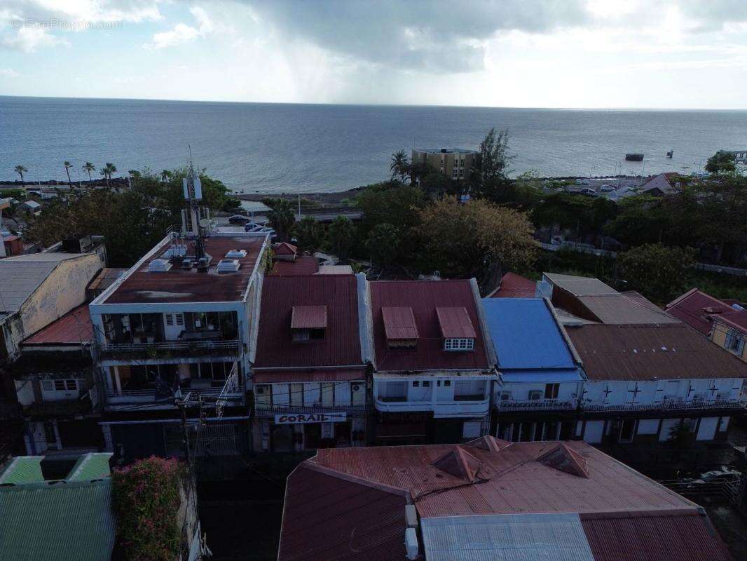 Commerce à BASSE-TERRE