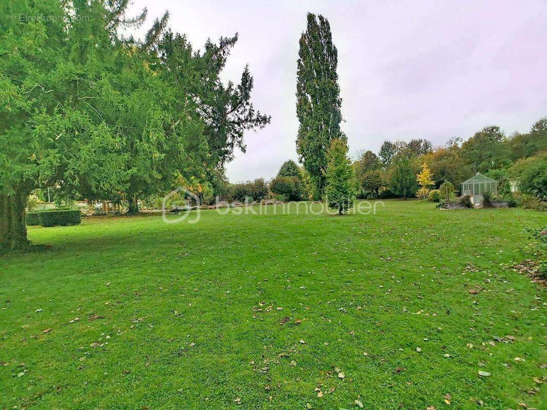 Maison à GERMIGNY-L&#039;EVEQUE