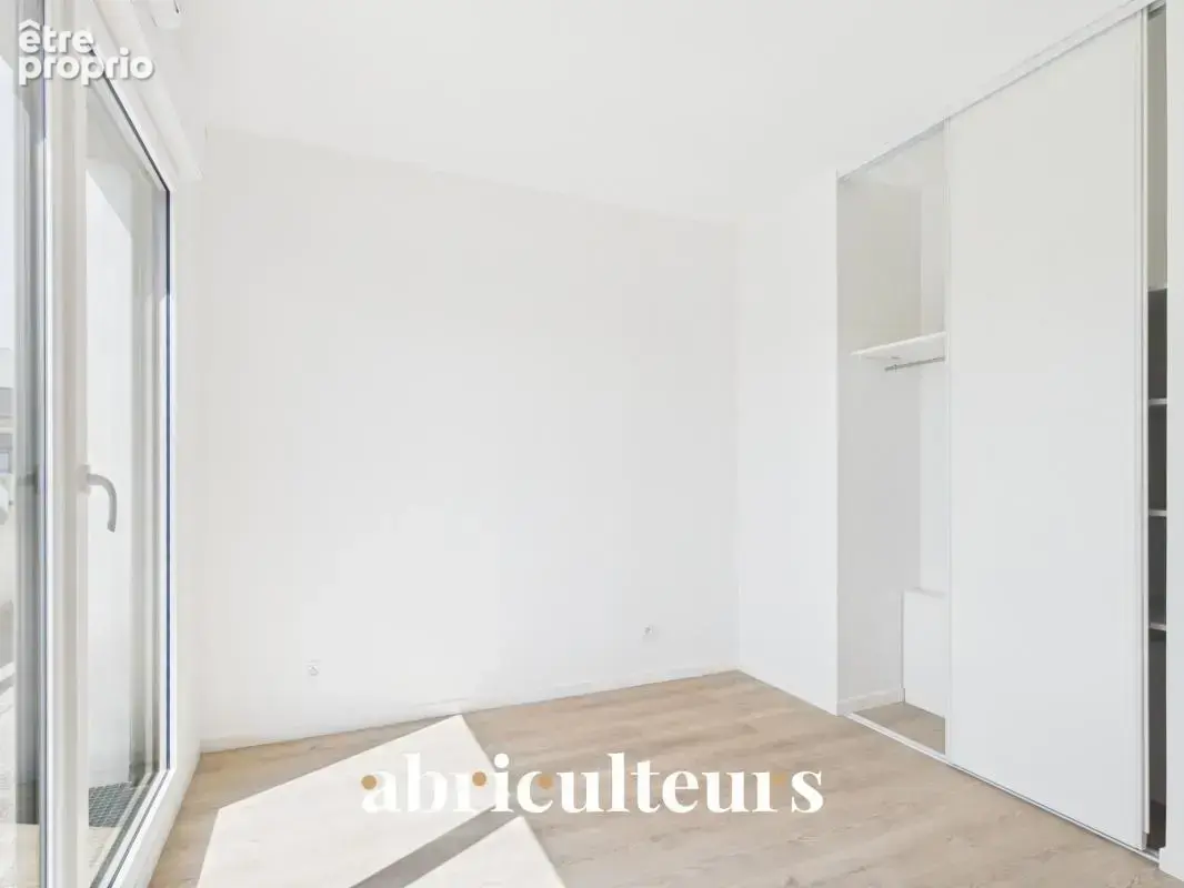 Appartement familial T5 de 91 m² avec terrasses et parkings – Colombes (92700) - photo 8