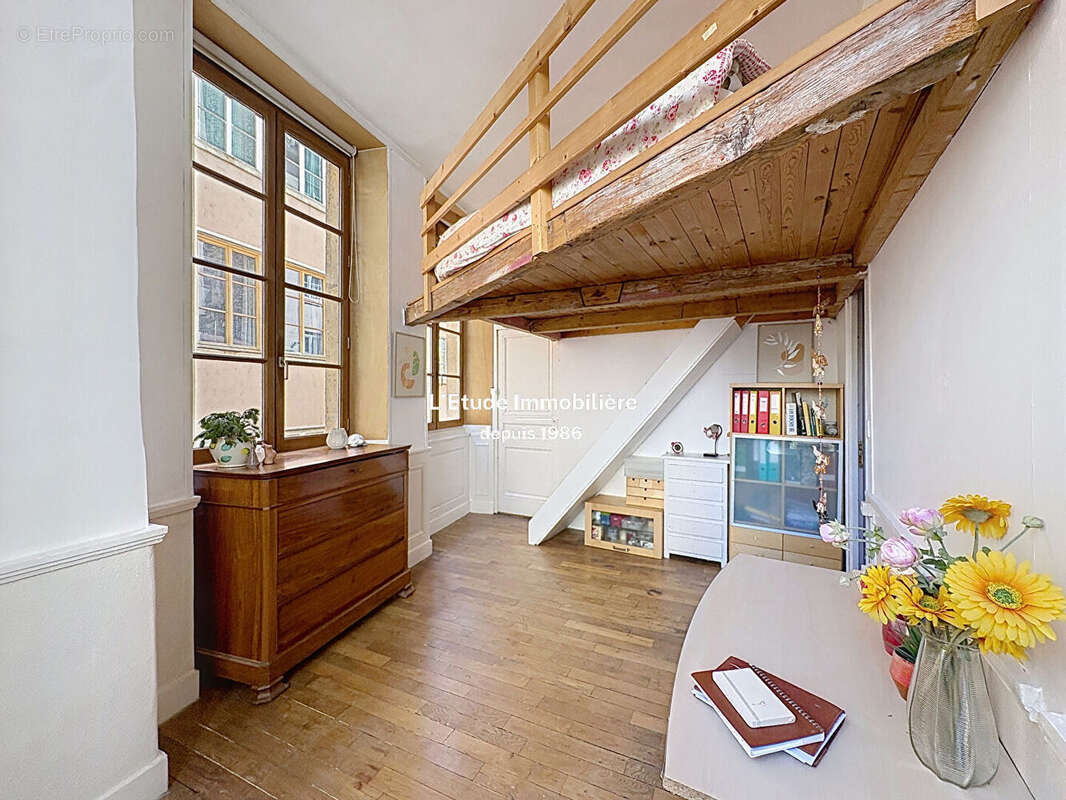 Appartement à LYON-1E