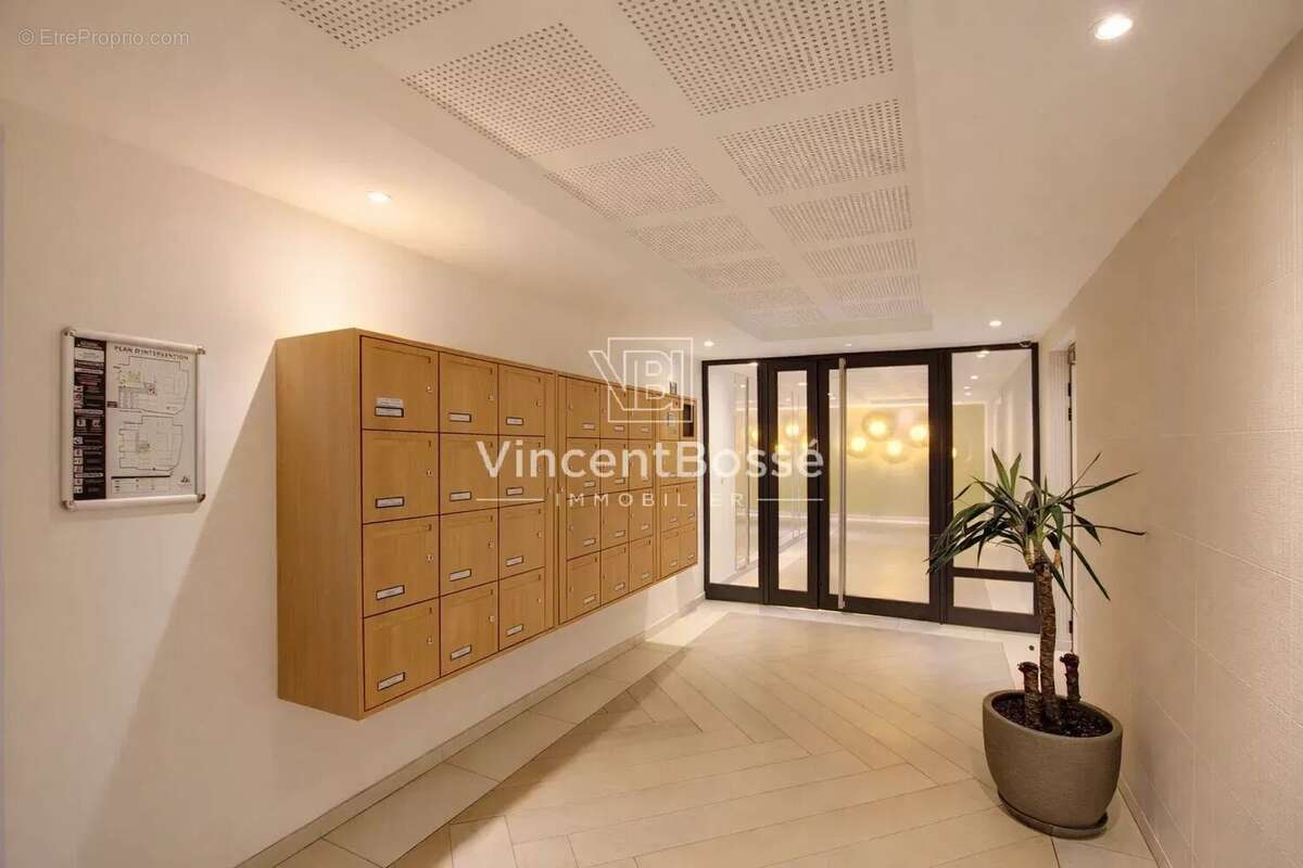 Appartement à MOUGINS
