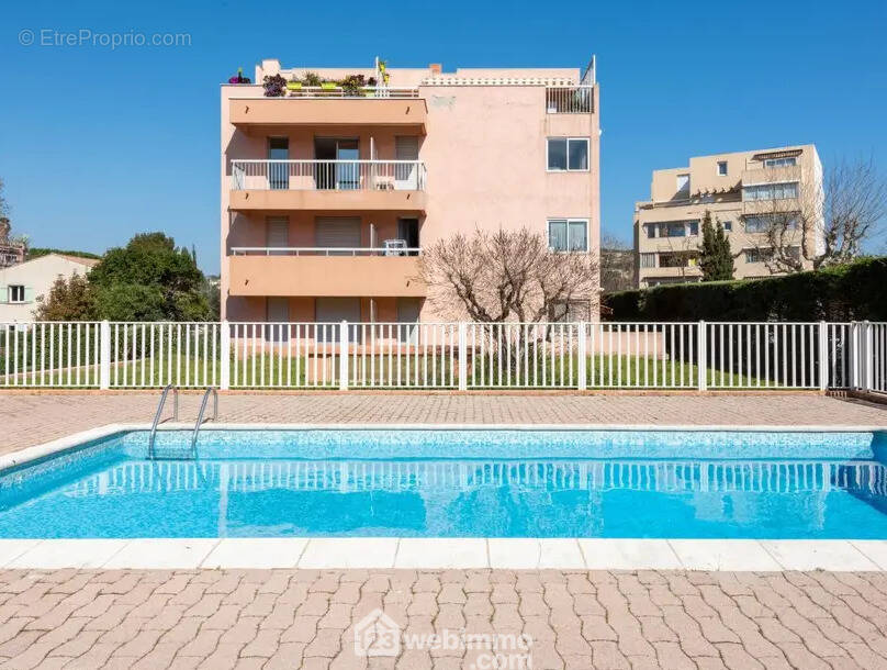 Résidence avec piscine, proche plage et centre-ville de Sainte-Maxime. - Appartement à SAINTE-MAXIME