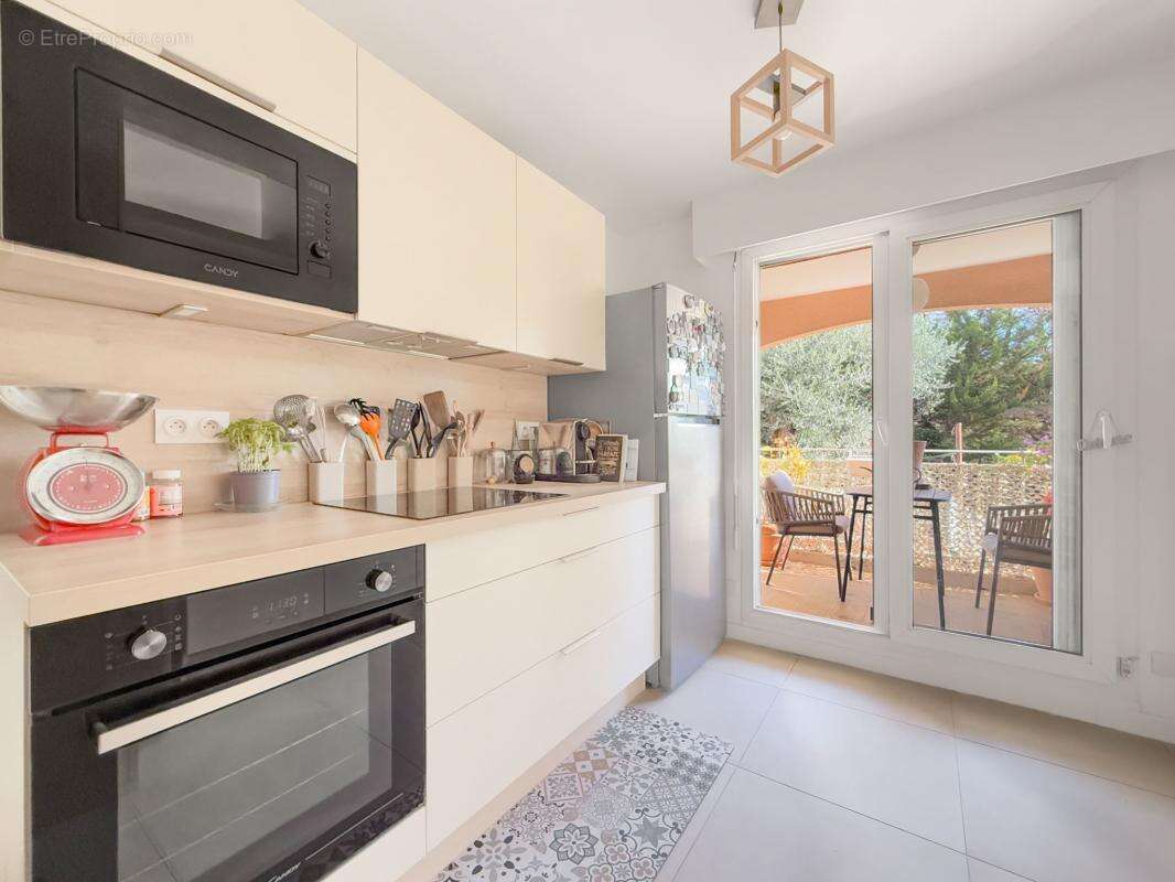Appartement à CAGNES-SUR-MER