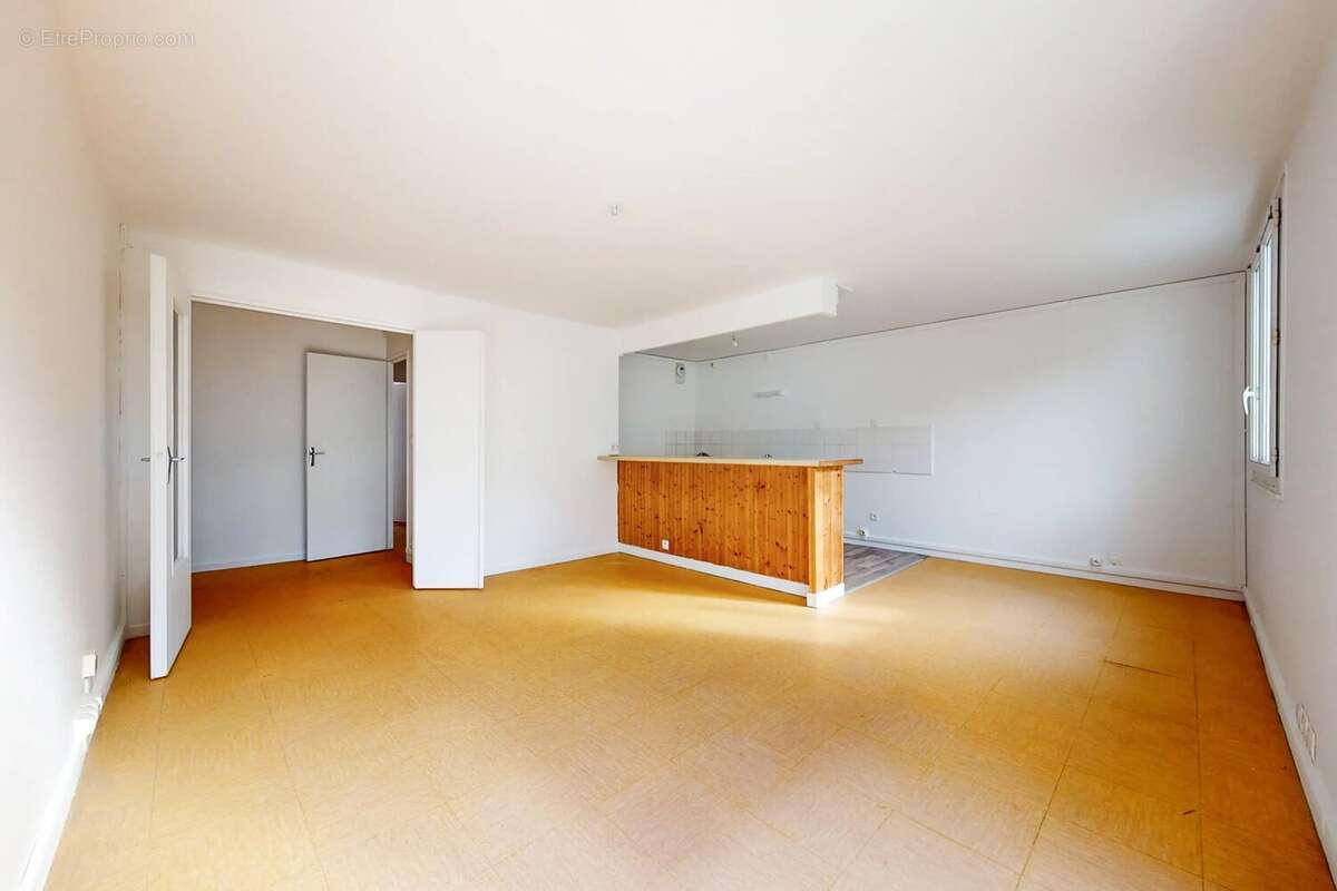 Appartement à COULOMMIERS