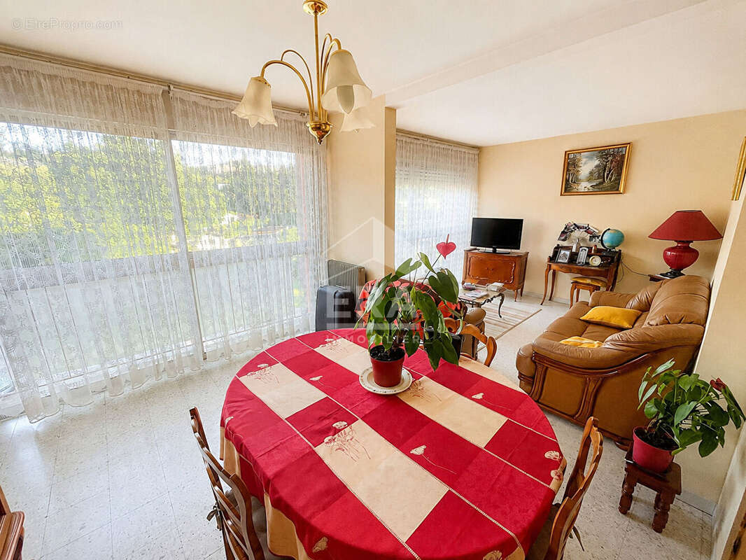 Appartement 71m² à les pennes-mirabeau - photo 2