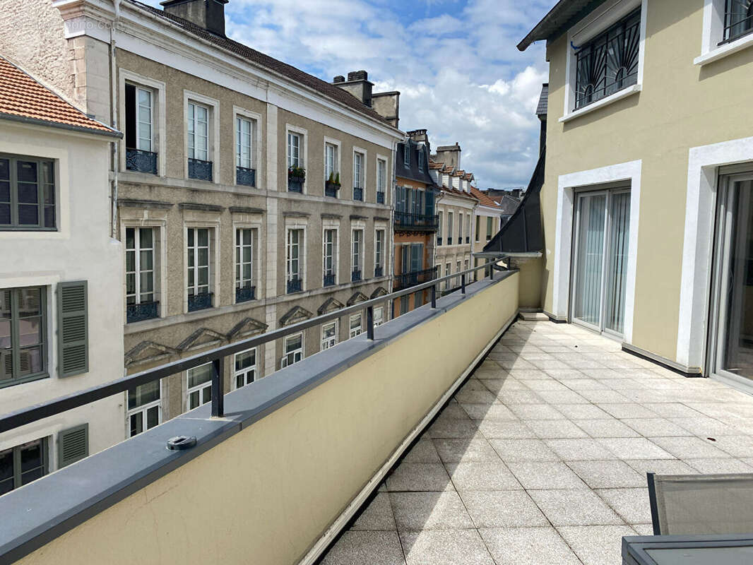 Appartement 185 m² à Pau  - photo 3