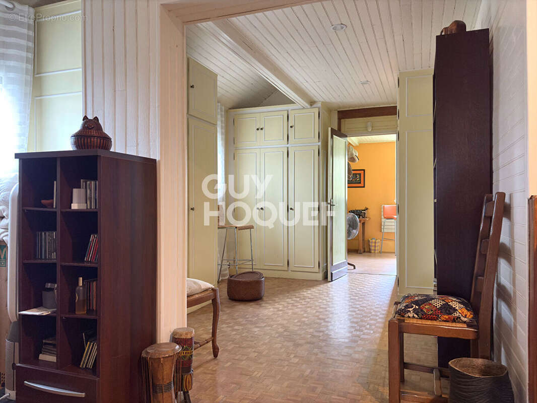 Maison à SAINTRY-SUR-SEINE