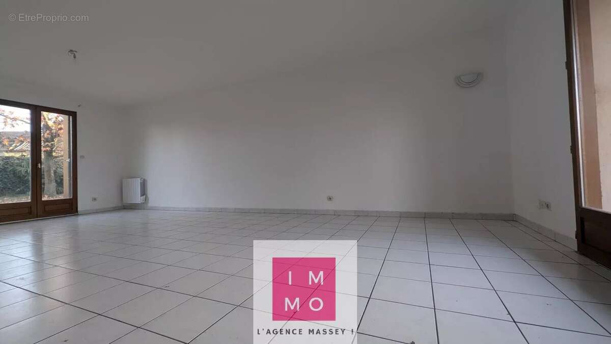 Maison à BORDERES-SUR-L'ECHEZ