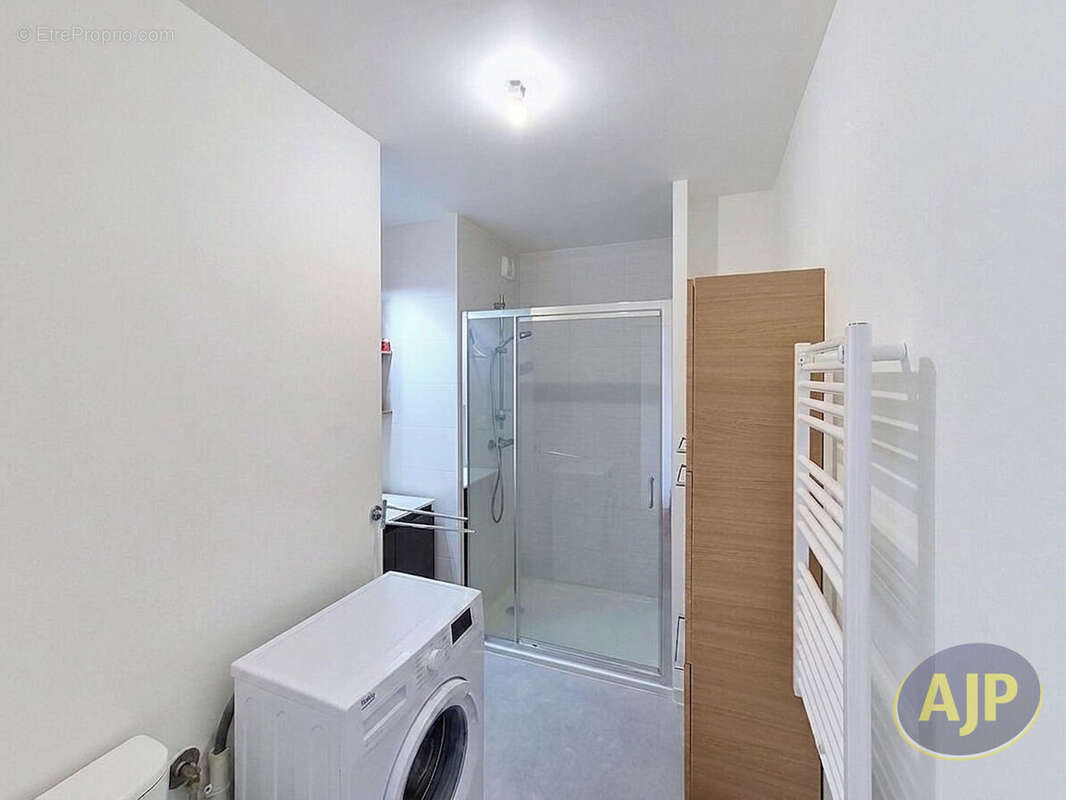 Appartement Montaigu Vendee 2 pièce(s) 41.5 m2 - photo 9