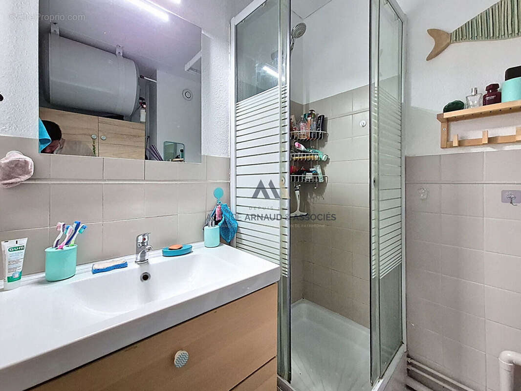 Appartement à SAINT-CYR-SUR-MER