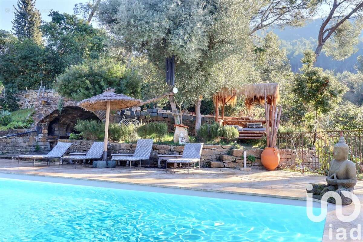 Photo 5 - Maison à CEYRESTE