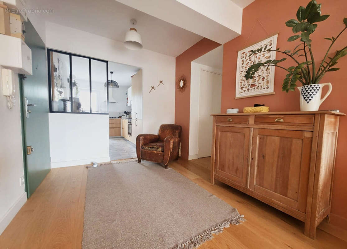 Appartement à LE RHEU