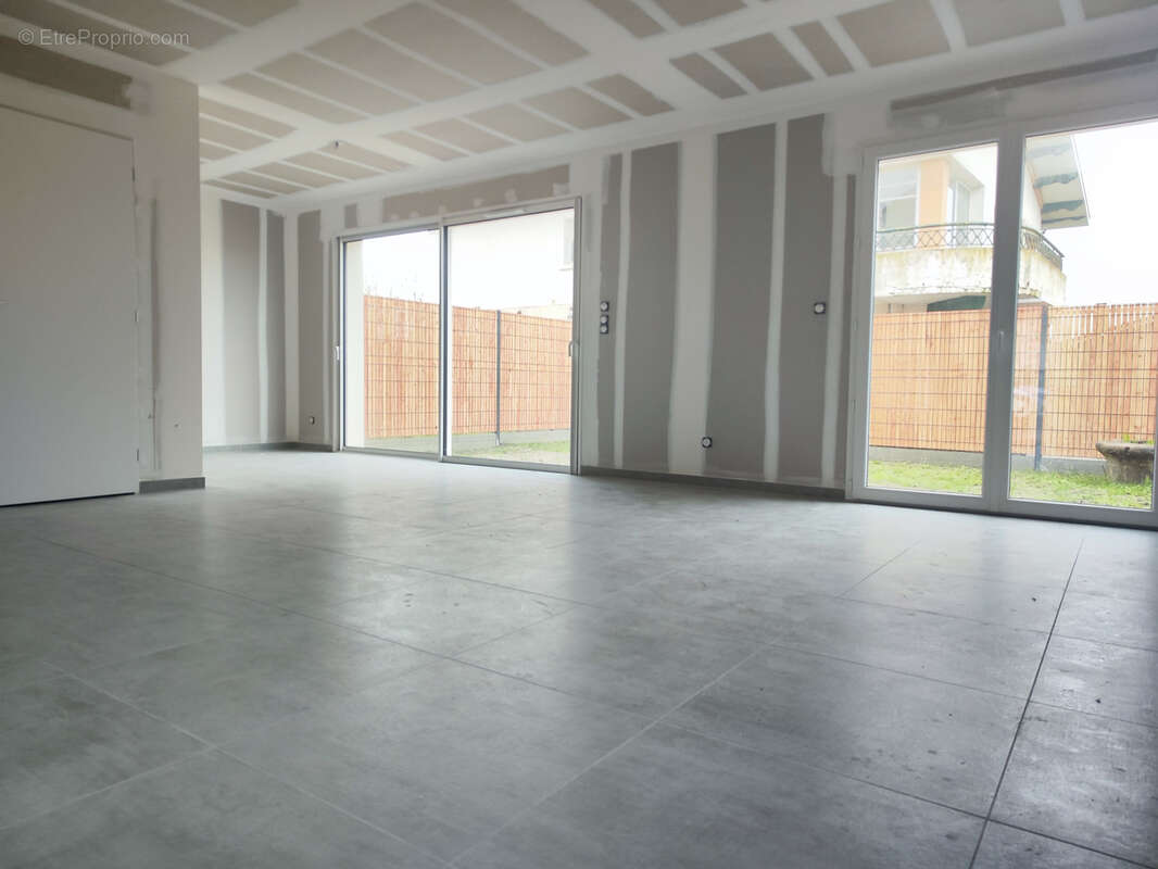 Maison à GUJAN-MESTRAS