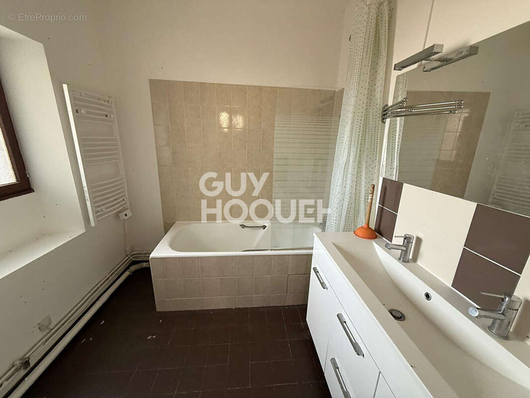 Appartement 57 m² à Margny-Les-Compiegne  - photo 2