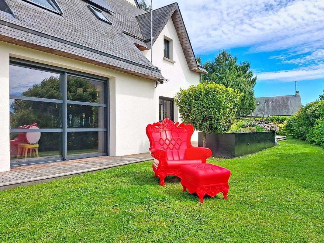 Maison à MARCEY-LES-GREVES