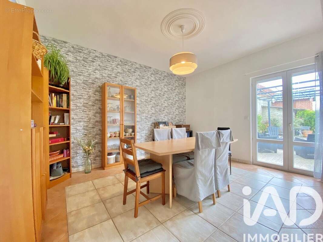 Maison 170 m² à Holnon  - photo 5