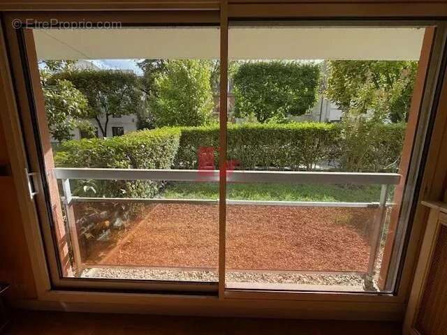 Appartement à ISSY-LES-MOULINEAUX