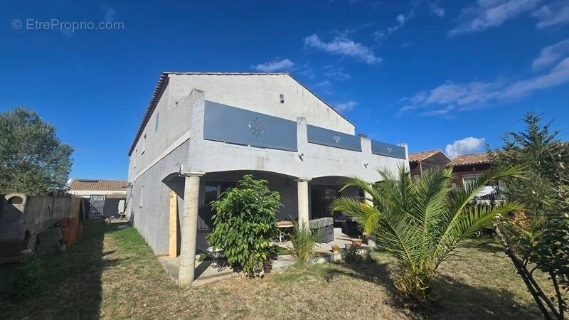 Maison à VILLEMOUSTAUSSOU