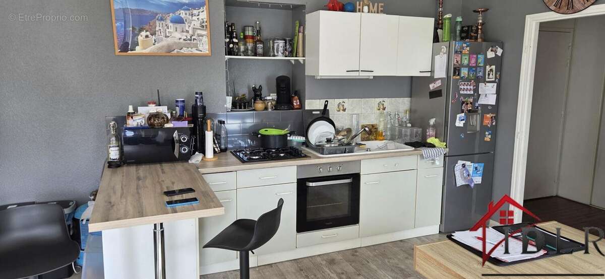 Appartement à ROCHE-LEZ-BEAUPRE
