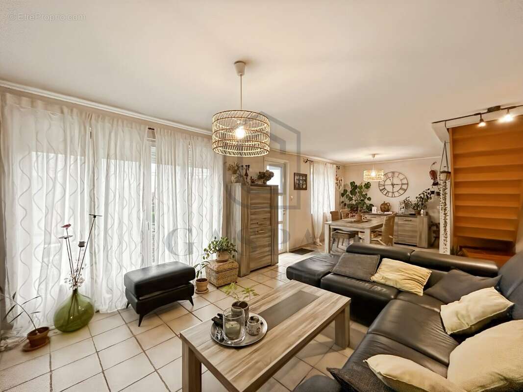 Maison à LE FIDELAIRE