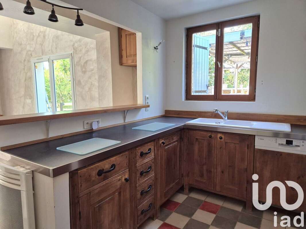 Photo 9 - Maison à OZOUER-LE-VOULGIS