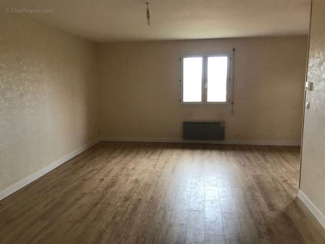 Appartement à THOUARS