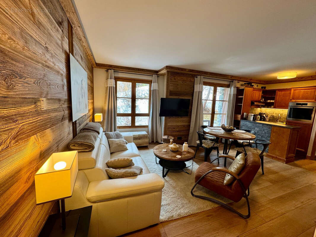 Appartement à LES CHAPELLES