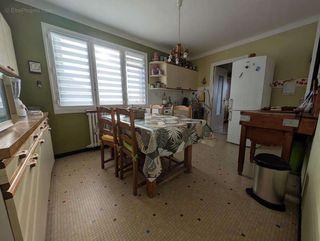 Maison à SAINT-MAURICE-L'EXIL